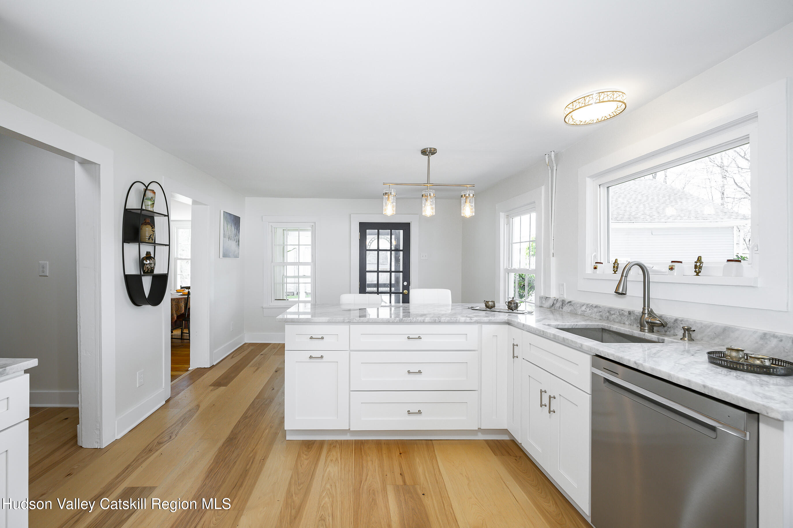 27 Sands Avenue, Milton, Ohio image 2