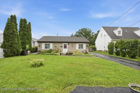 Homes For Sale - 7 Stevenson Street<br/> Schenectady, NY 12308