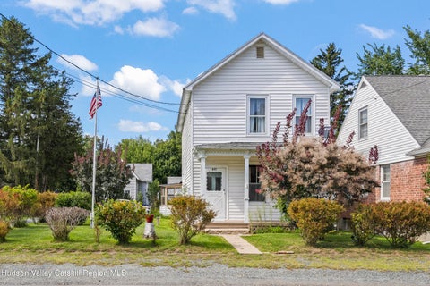 Photo of 897 County Road 25, Stuyvesant, NY 12173 (MLS # 20264935)