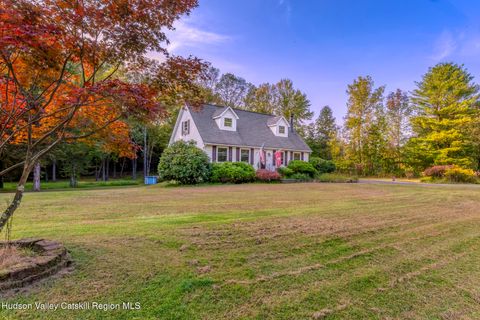 Photo of 11 Rock Mountain Estate, Accord, NY 12404 (MLS # 20255226)