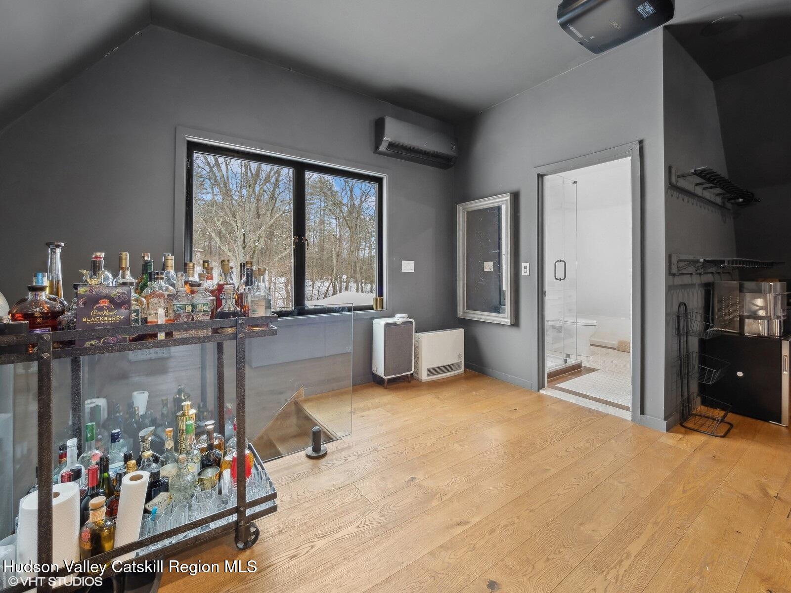 Accord, New York 12404, United States, 3 Bedrooms Bedrooms, ,4 BathroomsBathrooms,Residential,Pending,78060