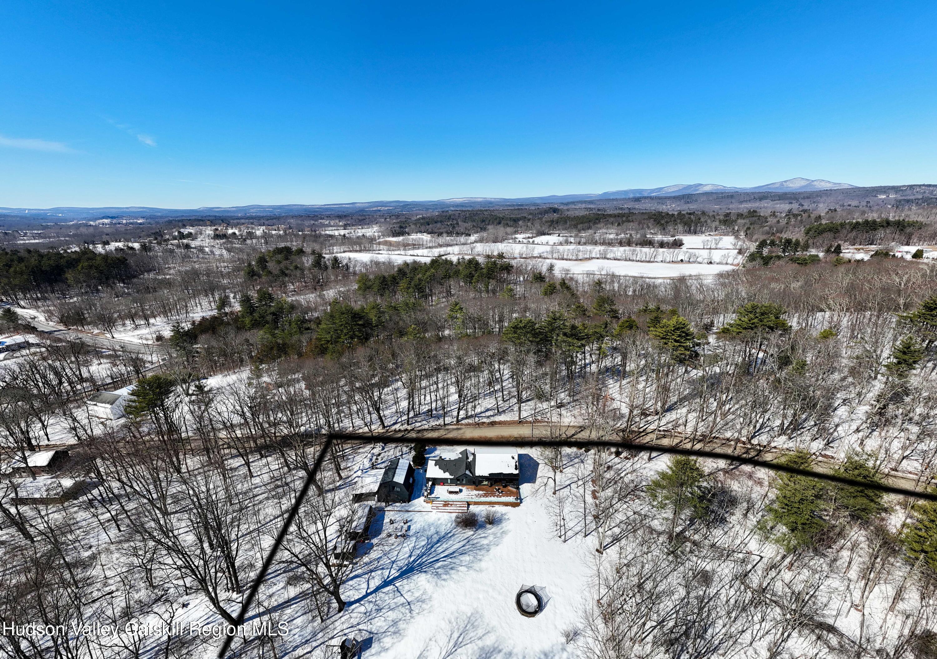 Accord, New York 12404, United States, 3 Bedrooms Bedrooms, ,4 BathroomsBathrooms,Residential,Pending,78060