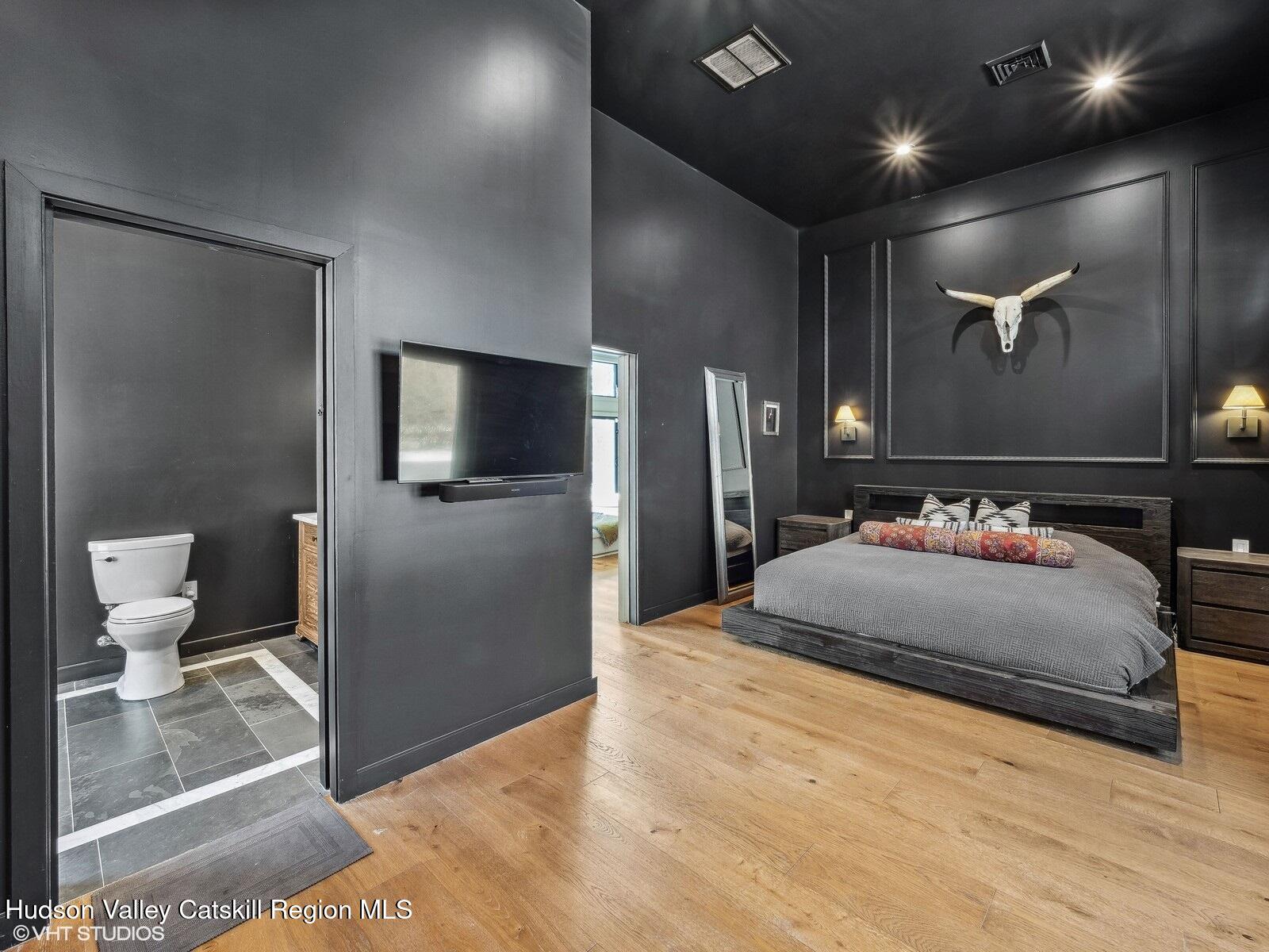 Accord, New York 12404, United States, 3 Bedrooms Bedrooms, ,4 BathroomsBathrooms,Residential,Pending,78060