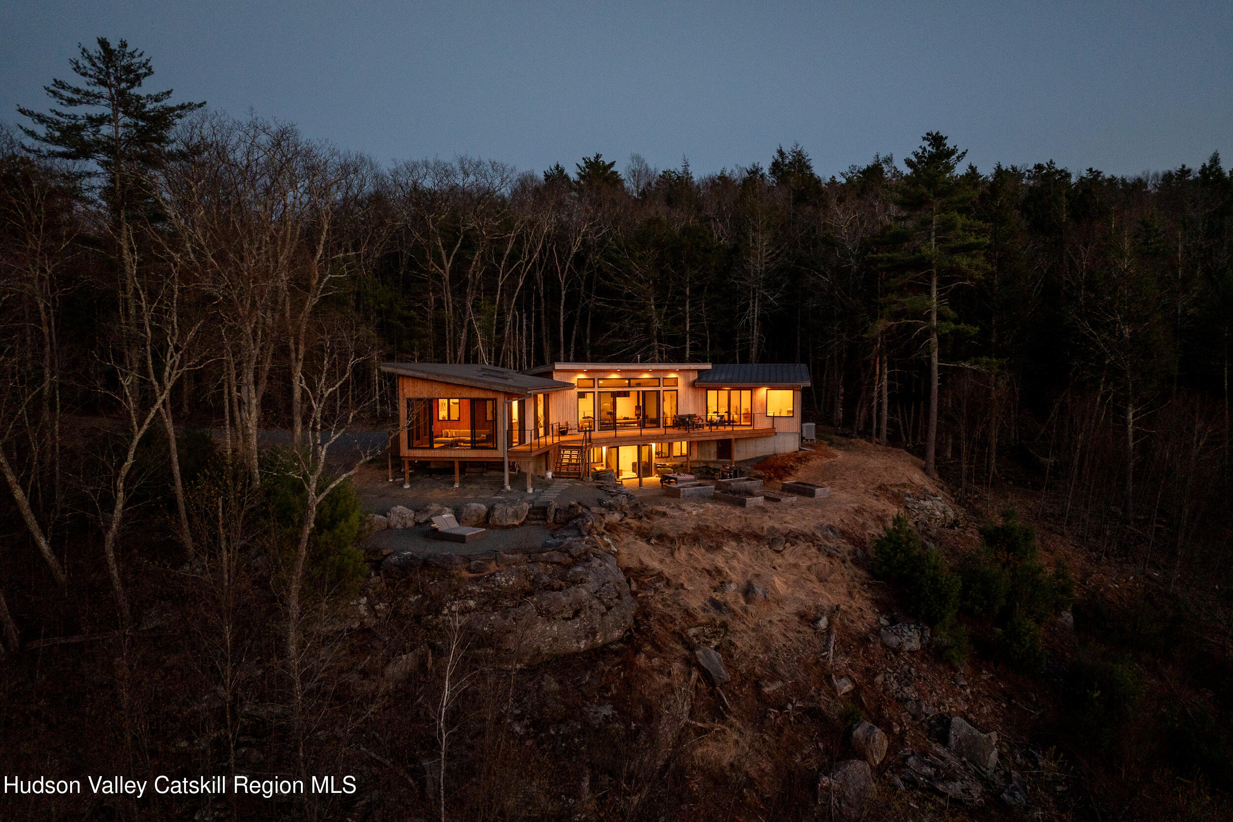 Property for Sale at 100 Eagle View Road, Narrowsburg, New York - Bedrooms: 3 
Bathrooms: 4 
Rooms: 9  - $1,599,000