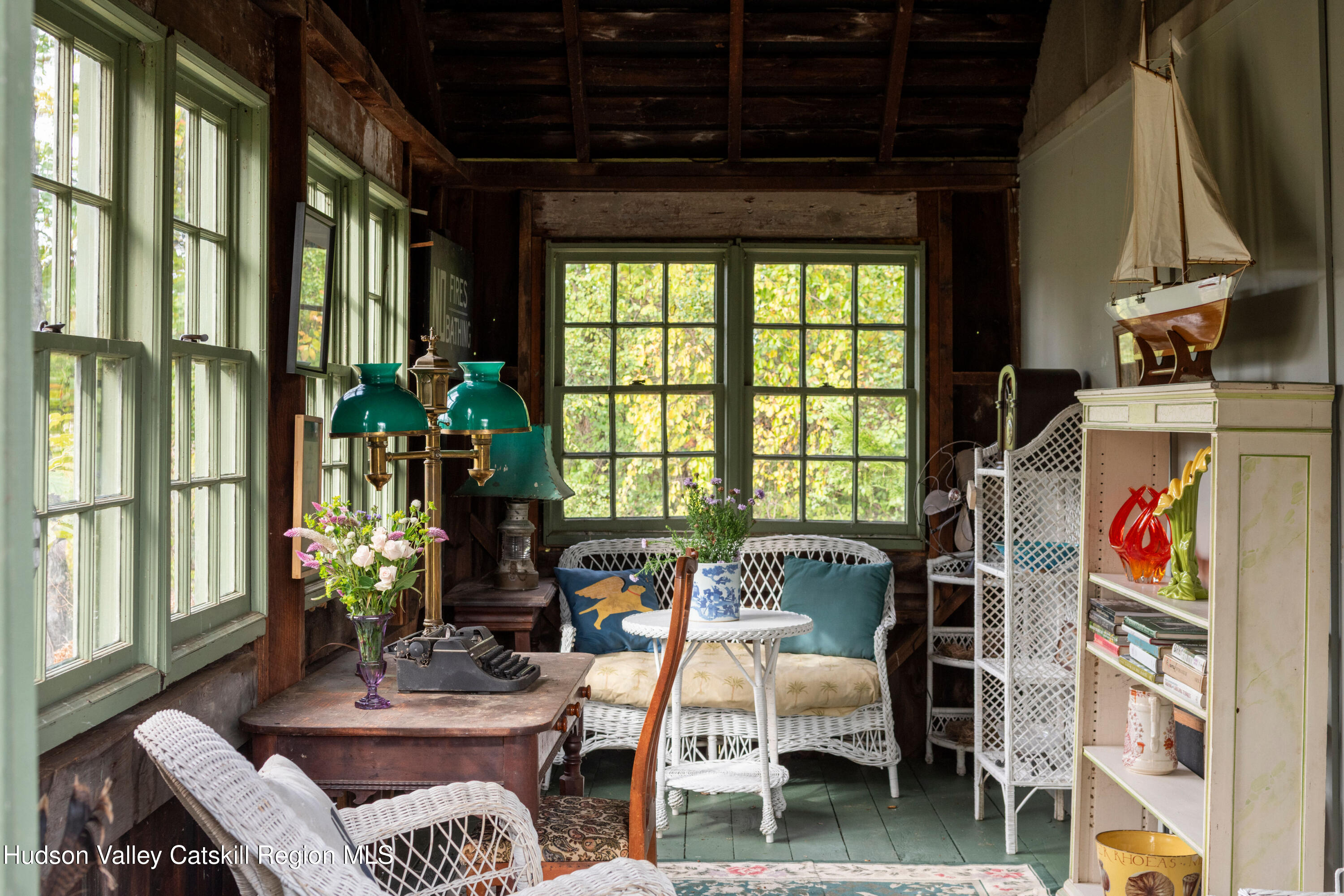 Clermont, New York 12526, United States, 4 Bedrooms Bedrooms, ,2 BathroomsBathrooms,Residential,Pending,231663