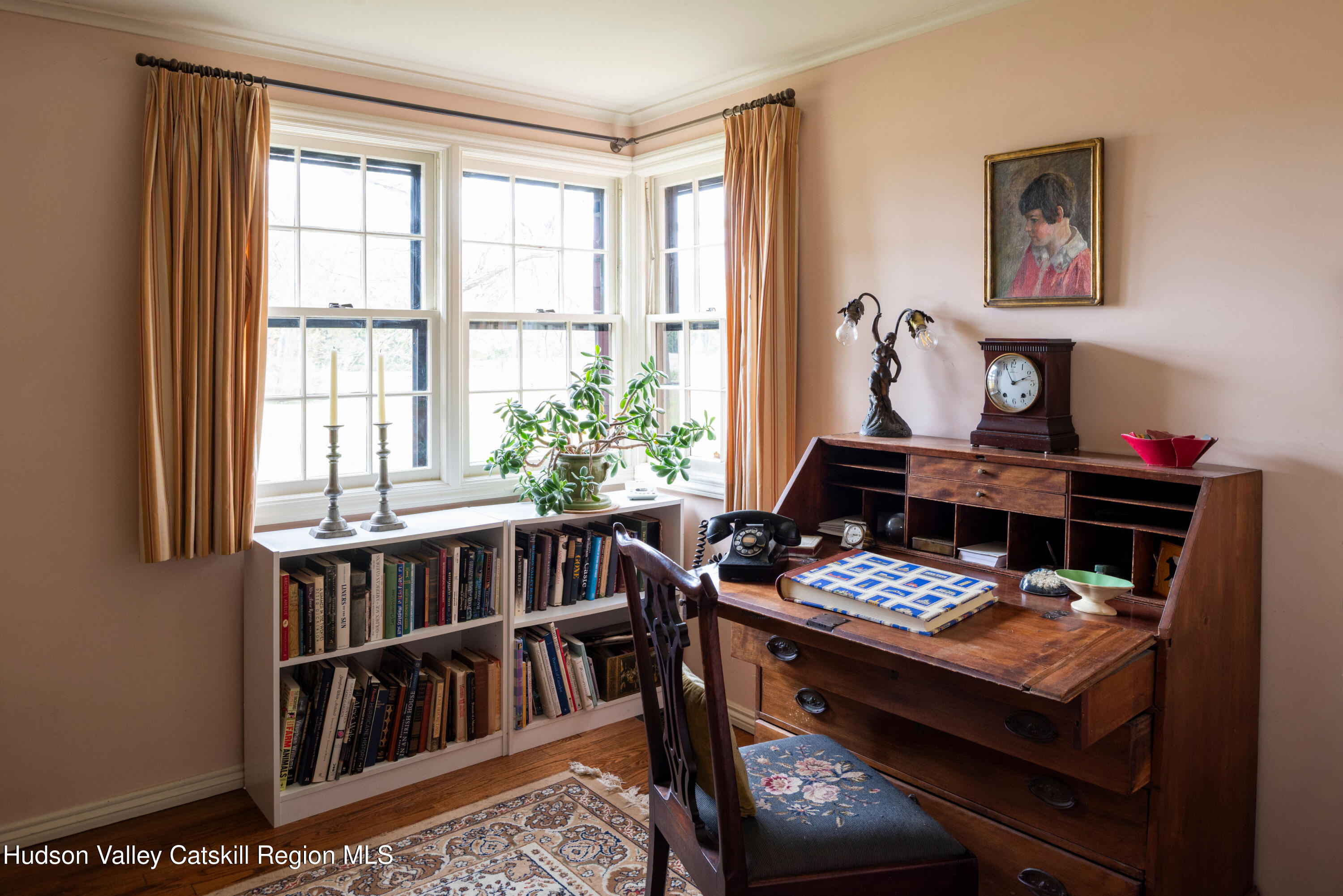 Clermont, New York 12526, United States, 4 Bedrooms Bedrooms, ,2 BathroomsBathrooms,Residential,Pending,231663