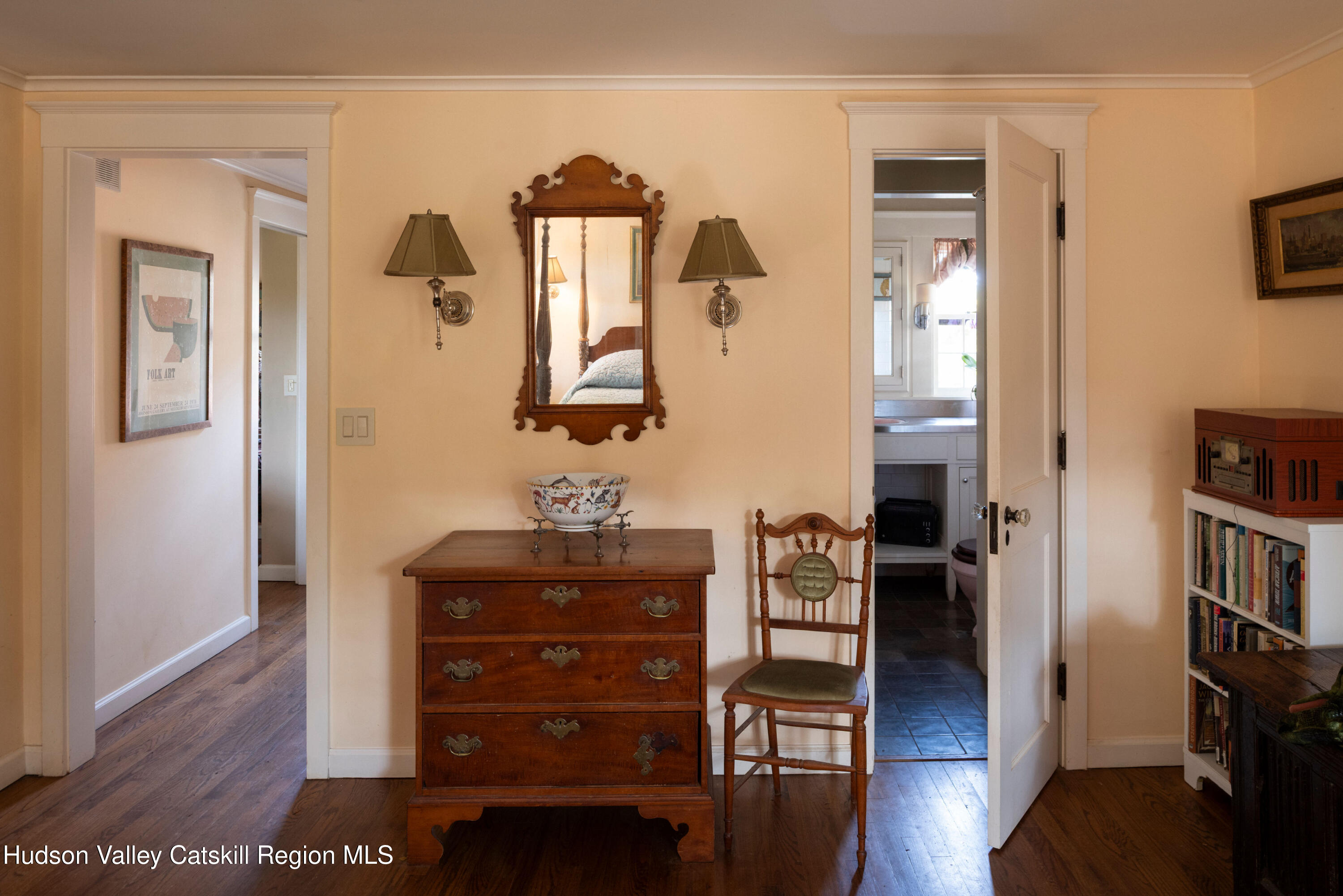 Clermont, New York 12526, United States, 4 Bedrooms Bedrooms, ,2 BathroomsBathrooms,Residential,Pending,231663