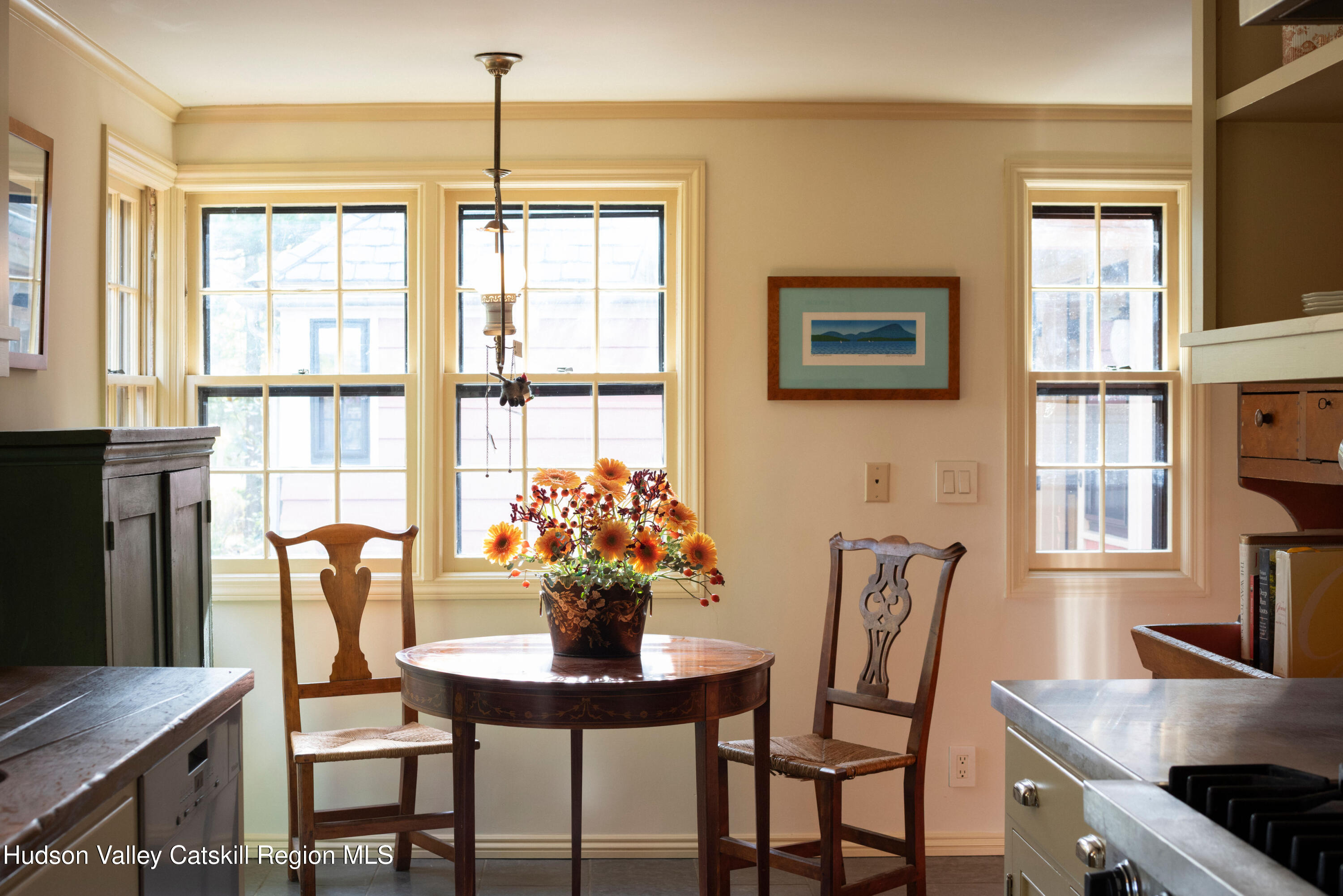 Clermont, New York 12526, United States, 4 Bedrooms Bedrooms, ,2 BathroomsBathrooms,Residential,Pending,231663