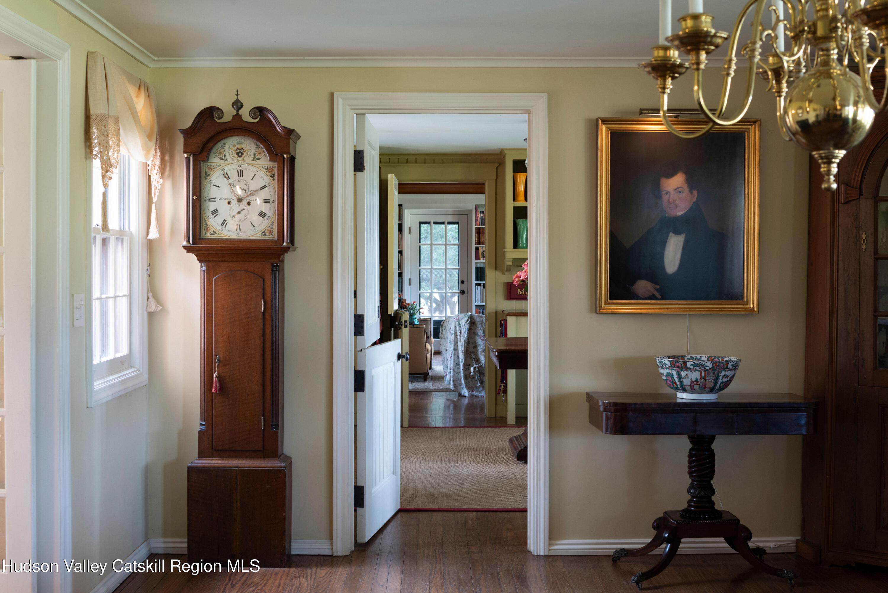 Clermont, New York 12526, United States, 4 Bedrooms Bedrooms, ,2 BathroomsBathrooms,Residential,Pending,231663