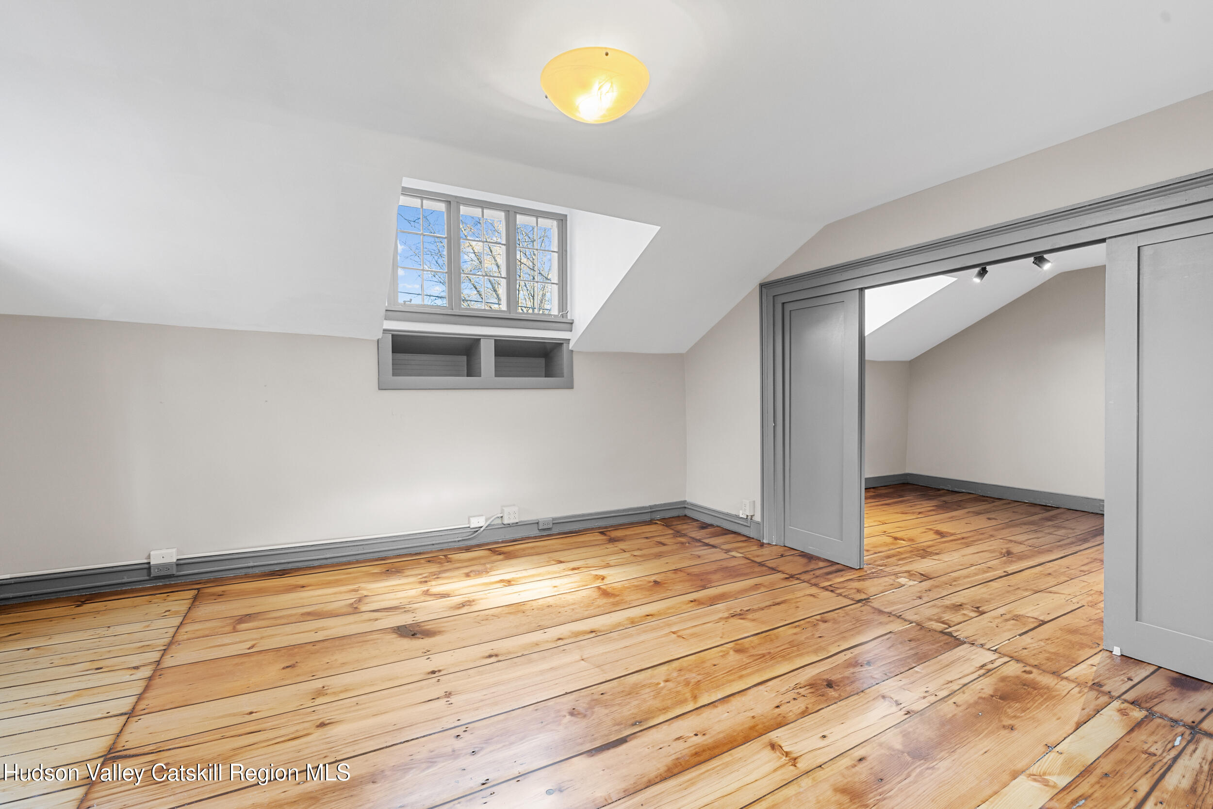 Kingston, New York 12401, United States, ,Residential,Active,14578