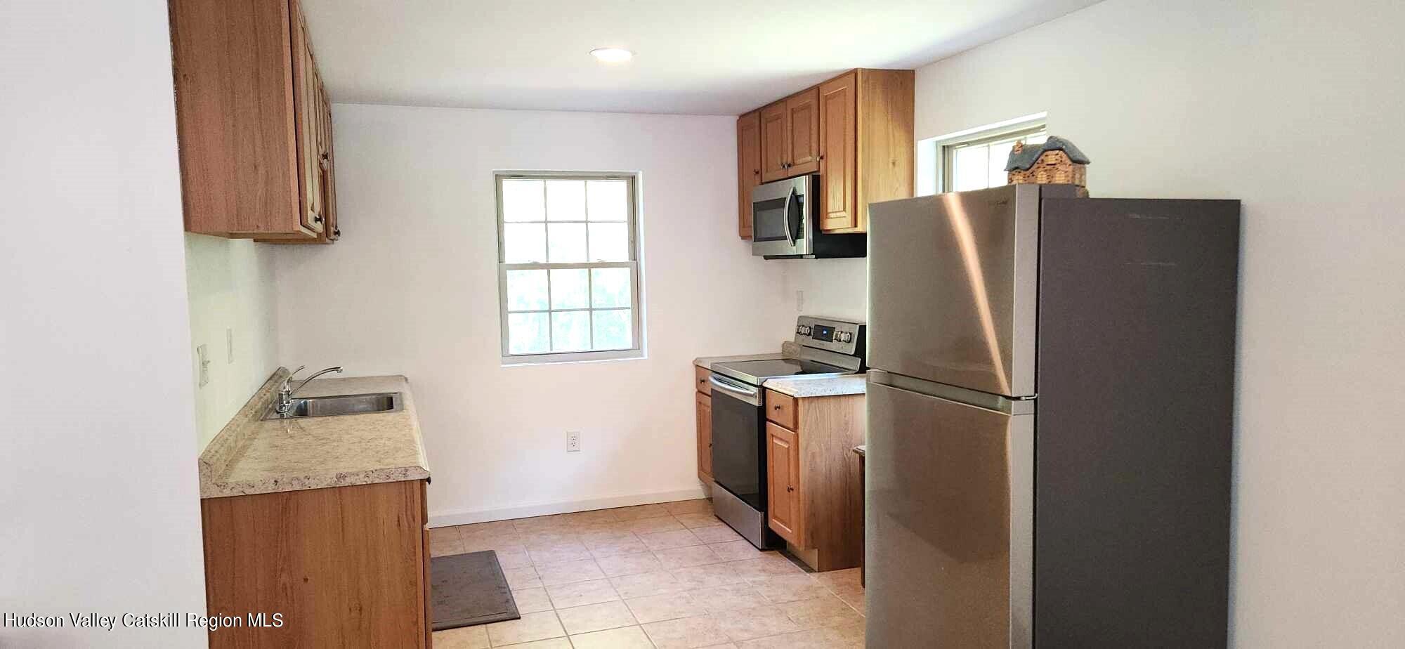 374 N Ridge Road, Hannacroix, New York image 9