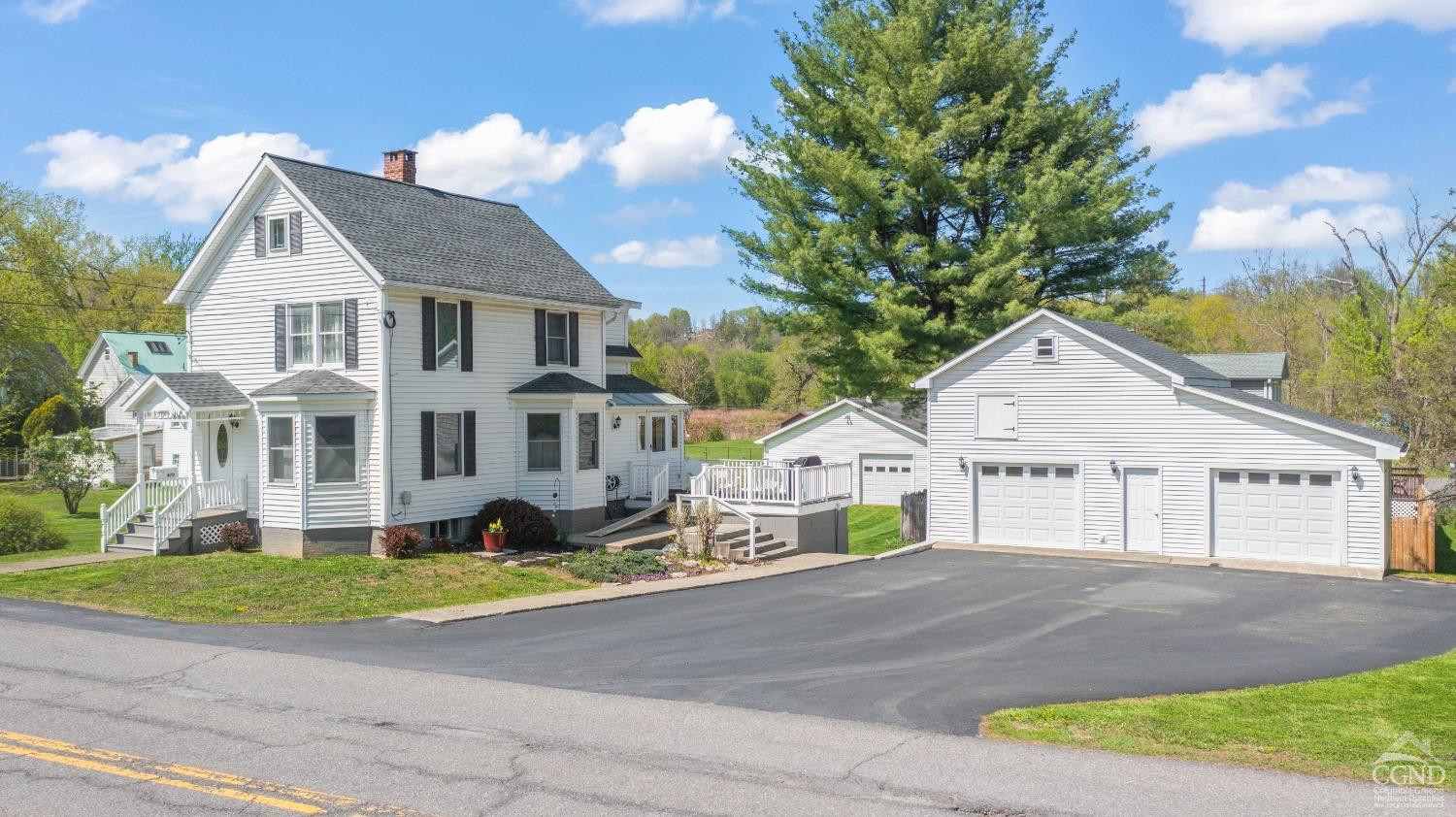 470 W Main Street, Catskill, New York image 25