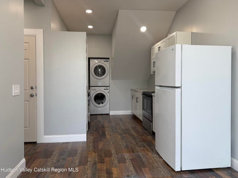 Apartment For Rent - 110 Partition Street #2<br/> Saugerties, NY 12477