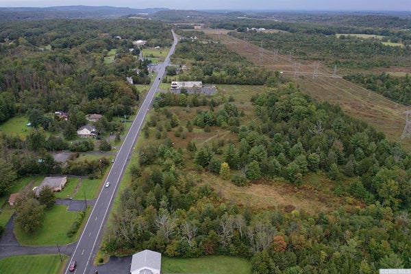 9676 ROUTE 9W, ATHENS, NY 12015 - Image a15a0b0f0dbd2dcbed10429bf9f2a95d/1256341445
