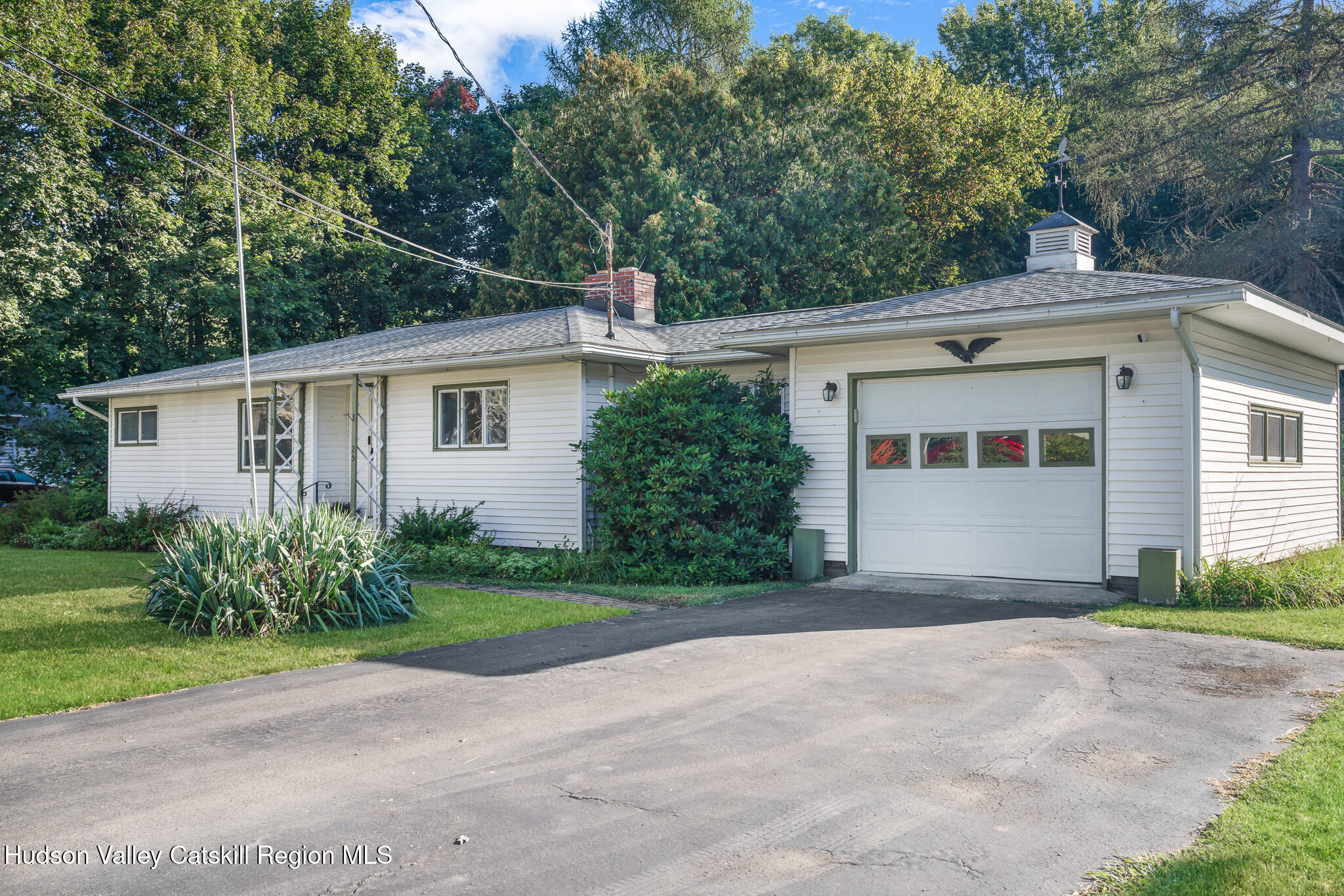 Niverville, New York 12130, United States, 3 Bedrooms Bedrooms, ,2 BathroomsBathrooms,Residential,Pending,211318