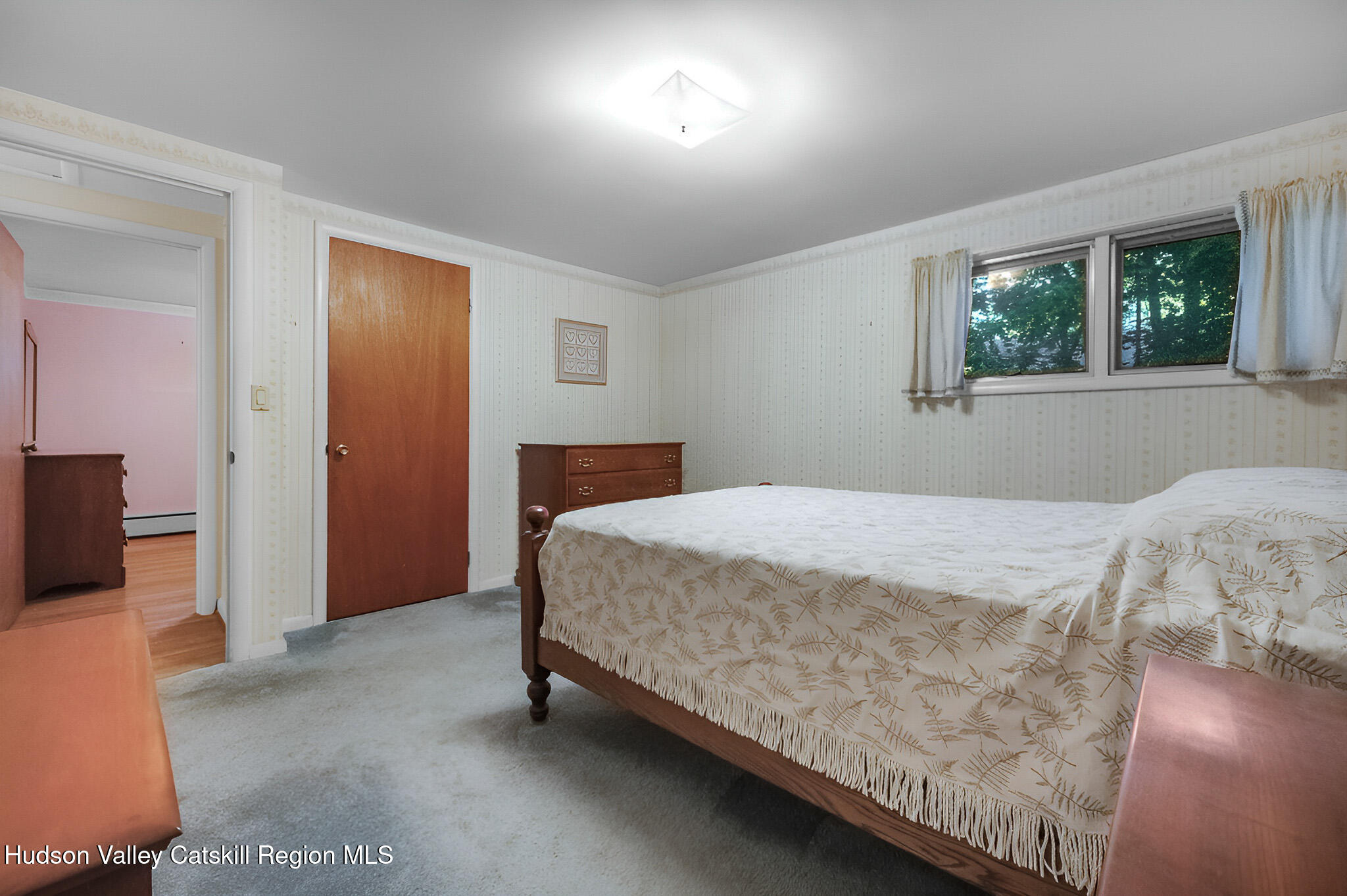 Niverville, New York 12130, United States, 3 Bedrooms Bedrooms, ,2 BathroomsBathrooms,Residential,Pending,211318