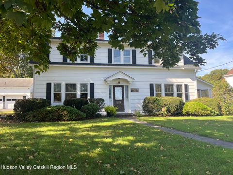 Photo of 729 Springtown Road, Tillson, NY 12486 (MLS # 20254837)