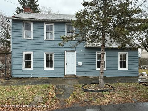Photo of 11 N Montgomery Street, Athens, NY 12015 (MLS # 20261120)
