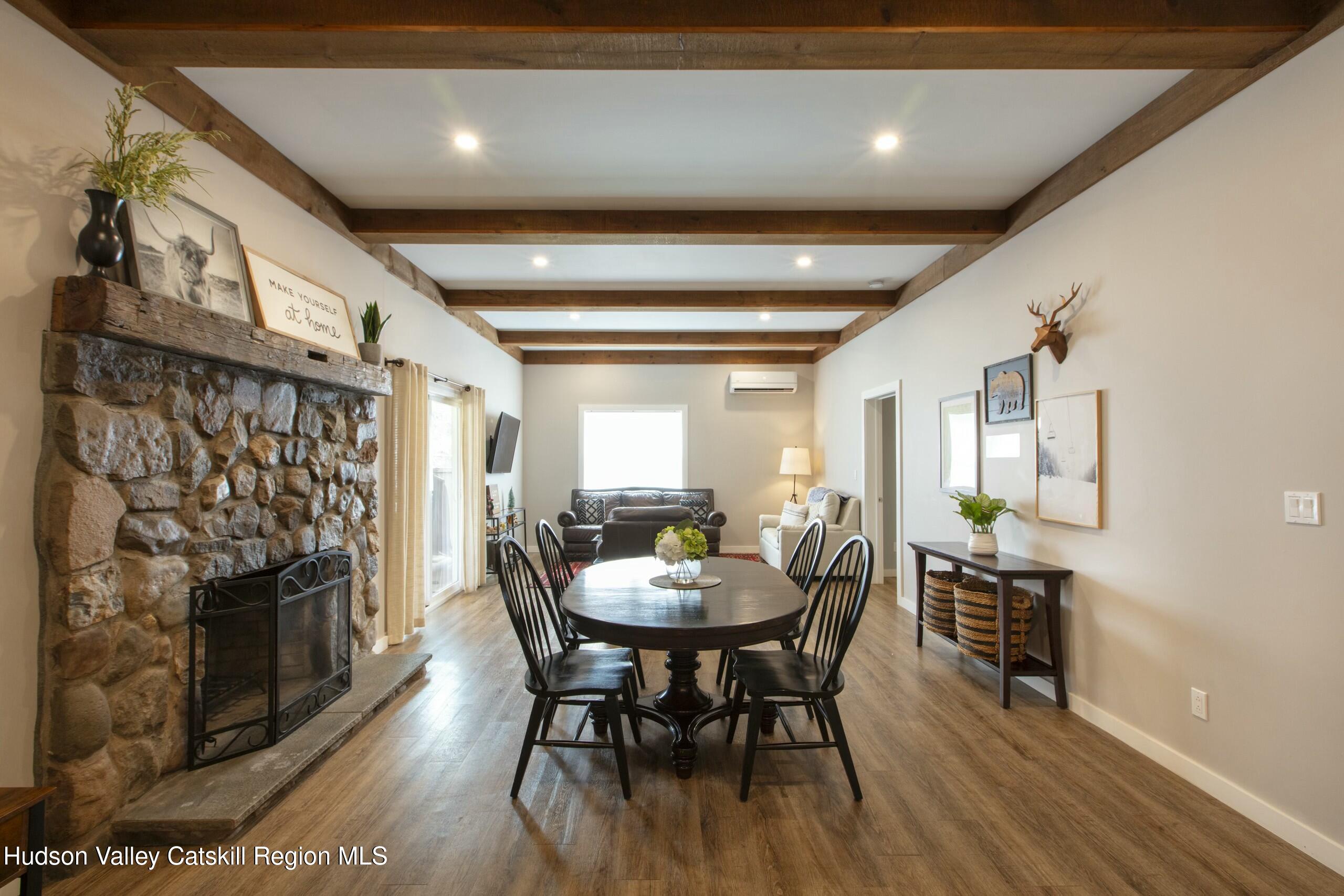 Windham, New York 12496, United States, 2 Bedrooms Bedrooms, ,2 BathroomsBathrooms,Residential,Active,173621