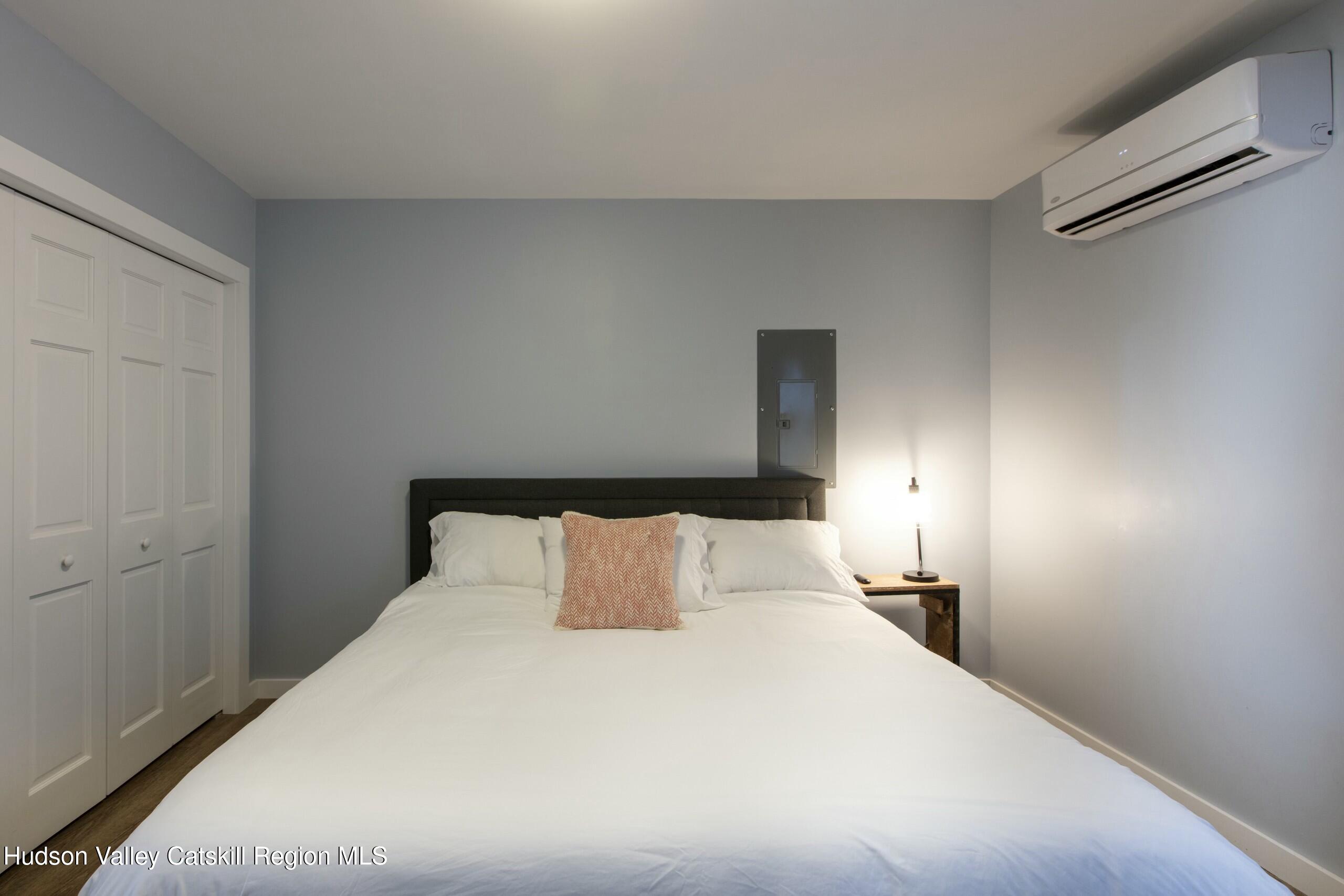 Windham, New York 12496, United States, 2 Bedrooms Bedrooms, ,2 BathroomsBathrooms,Residential,Active,173621