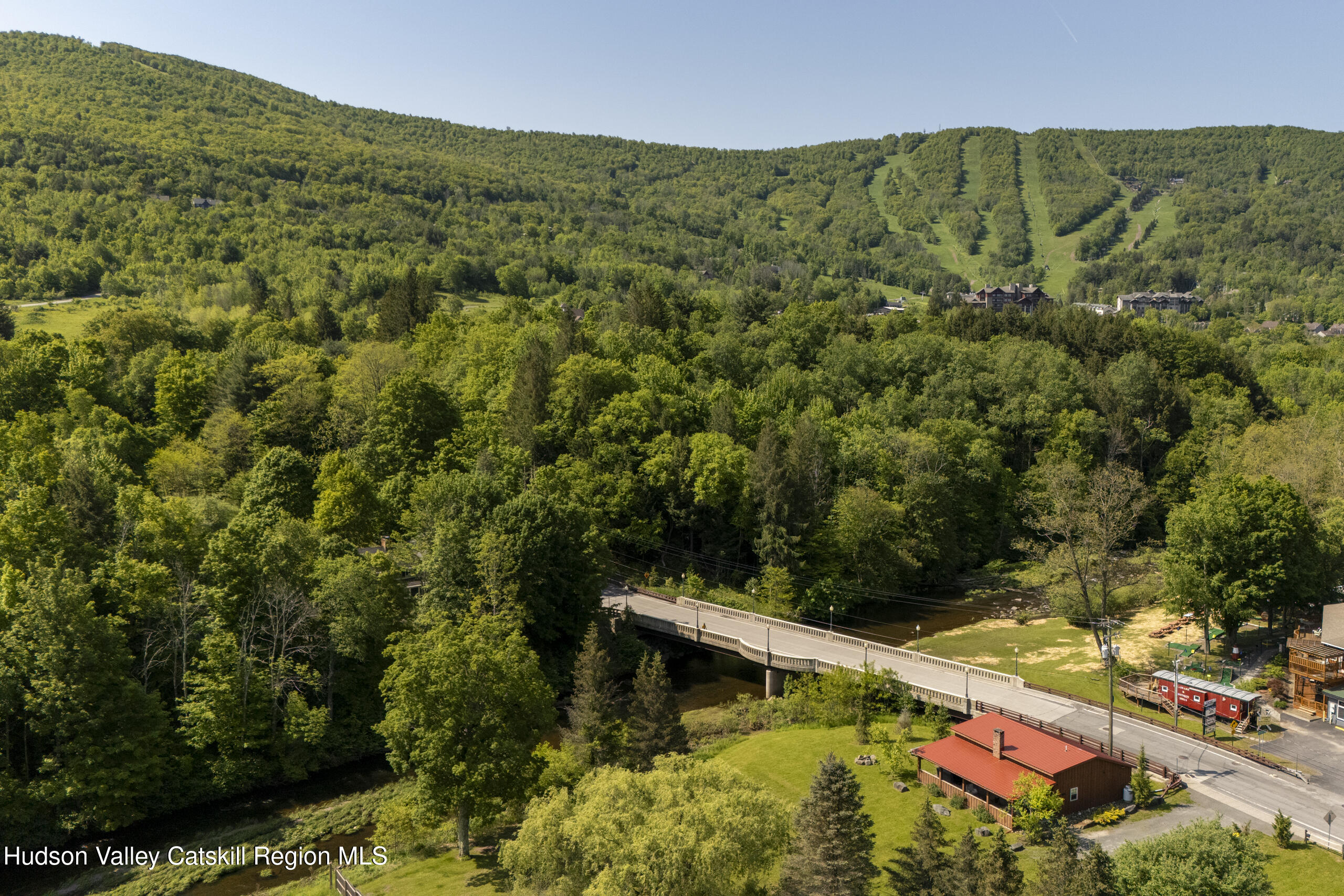 Windham, New York 12496, United States, 2 Bedrooms Bedrooms, ,2 BathroomsBathrooms,Residential,Active,173621