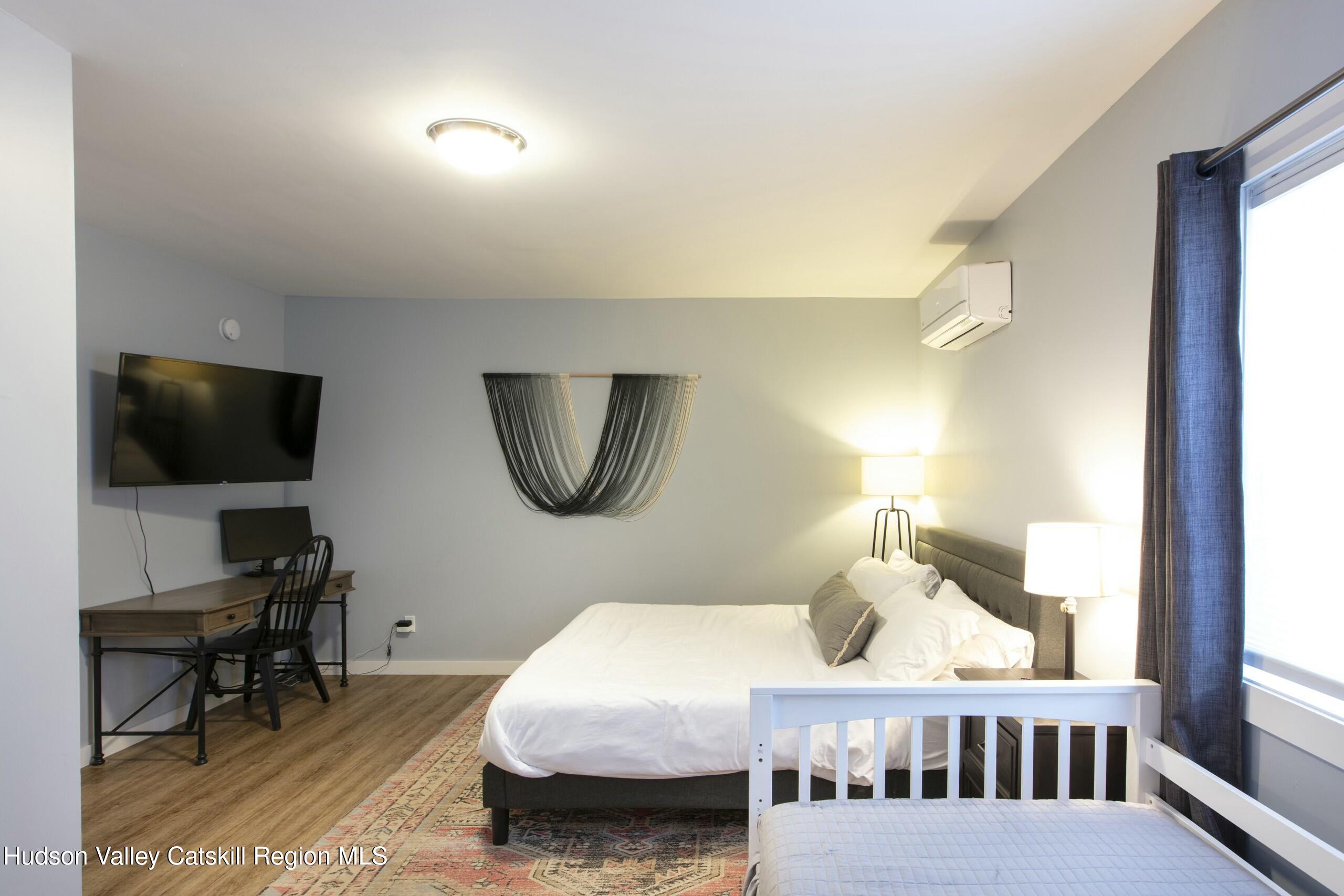 Windham, New York 12496, United States, 2 Bedrooms Bedrooms, ,2 BathroomsBathrooms,Residential,Active,173621