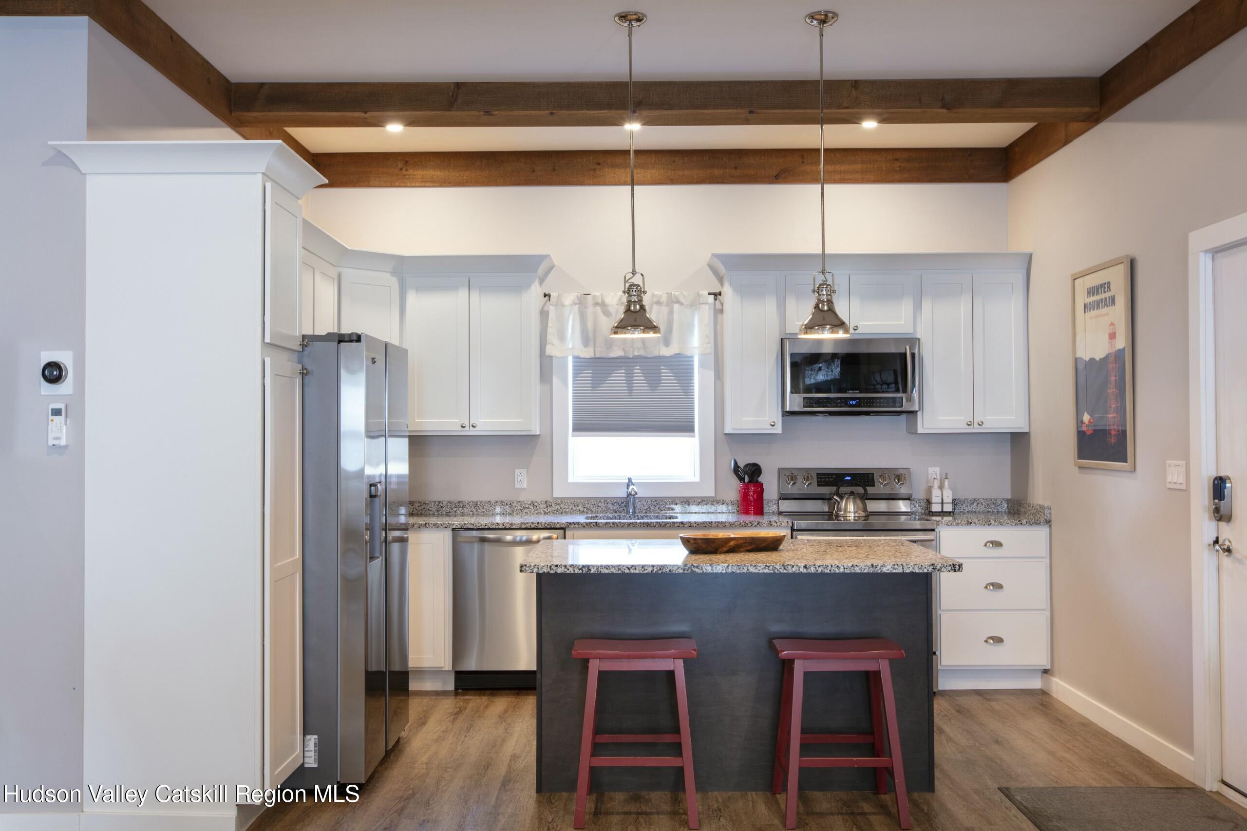 Windham, New York 12496, United States, 2 Bedrooms Bedrooms, ,2 BathroomsBathrooms,Residential,Active,173621