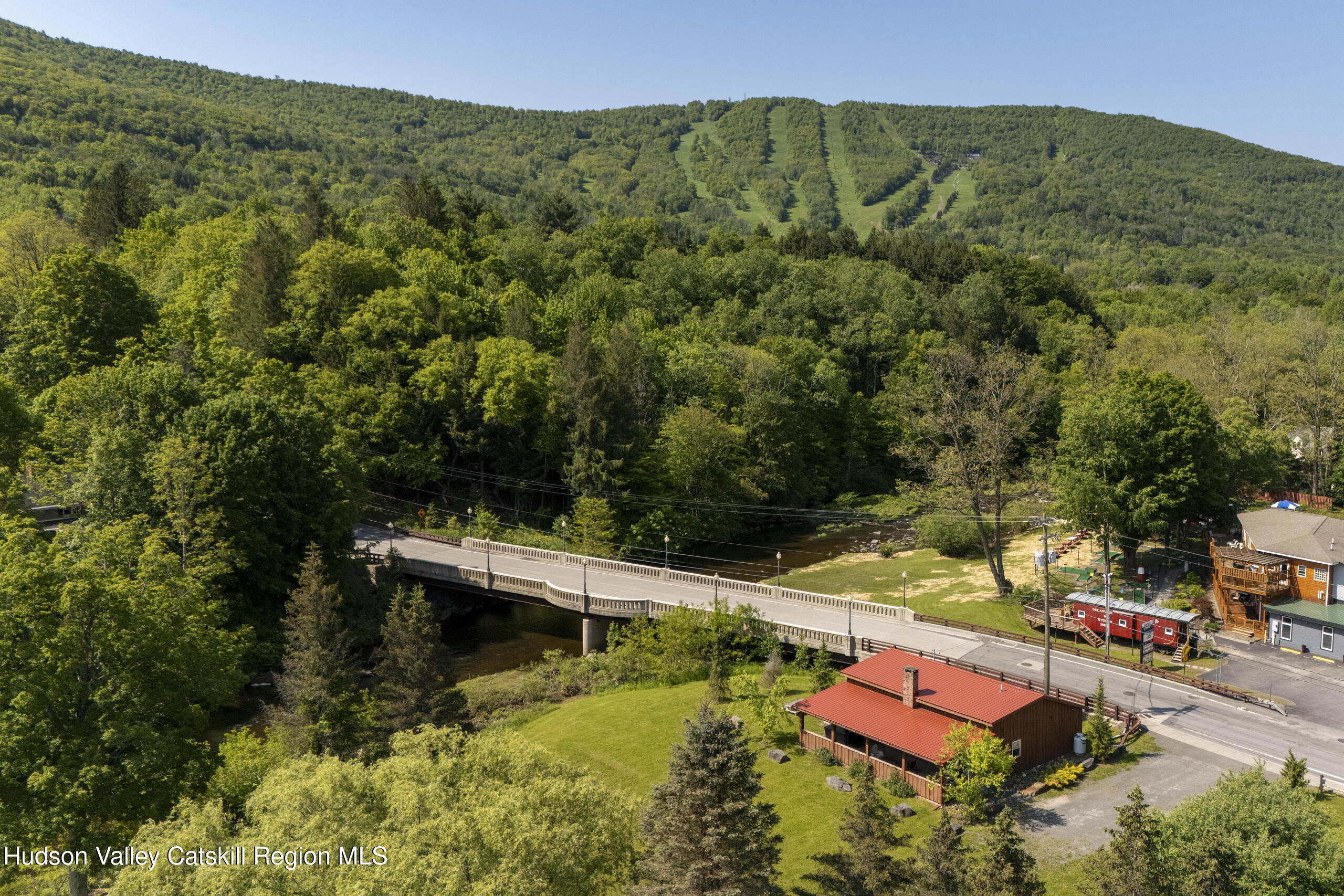 Windham, New York 12496, United States, 2 Bedrooms Bedrooms, ,2 BathroomsBathrooms,Residential,Active,173621