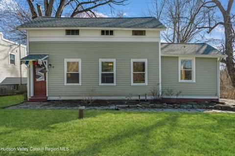 Photo of 13 Hudson Avenue, Stuyvesant, NY 12173 (MLS # 20261618)