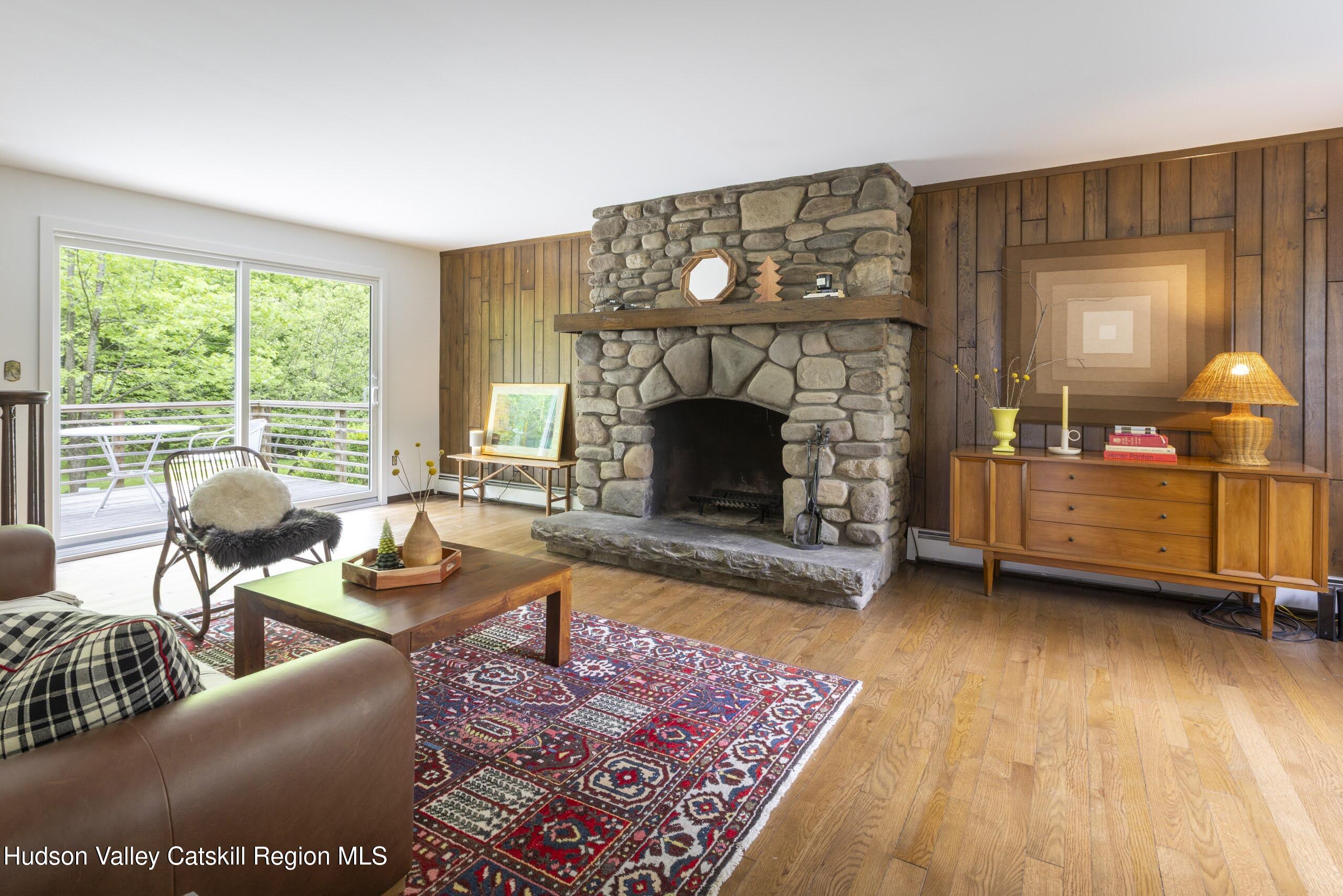 Mt. Tremper, New York 12457, United States, 2 Bedrooms Bedrooms, ,2 BathroomsBathrooms,Residential,Pending,137363