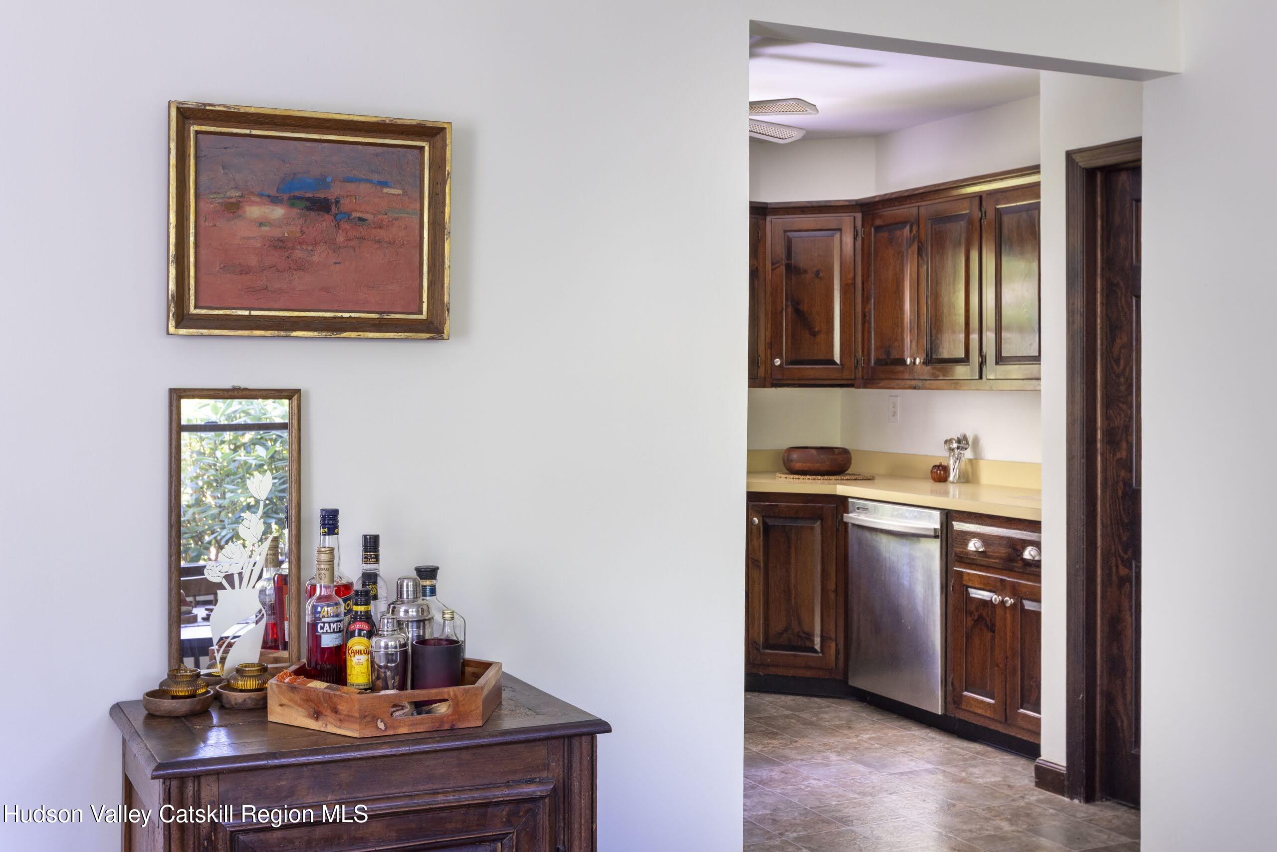 Mt. Tremper, New York 12457, United States, 2 Bedrooms Bedrooms, ,2 BathroomsBathrooms,Residential,Pending,137363