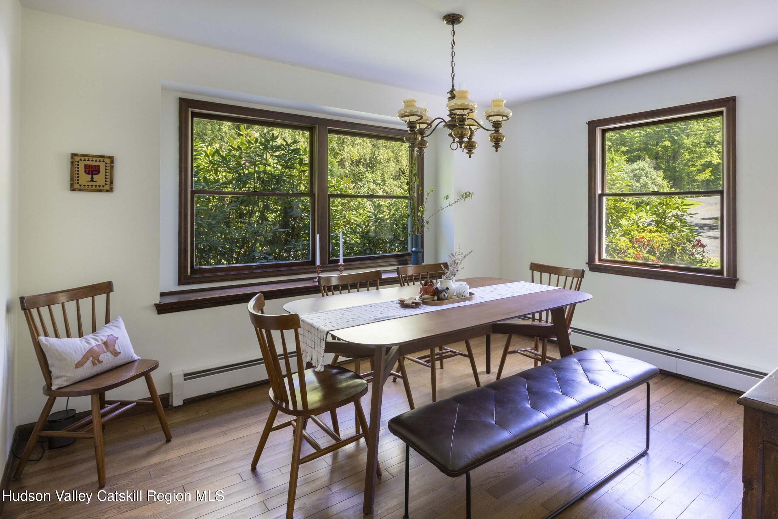 Mt. Tremper, New York 12457, United States, 2 Bedrooms Bedrooms, ,2 BathroomsBathrooms,Residential,Pending,137363