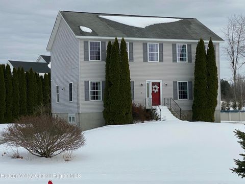 Photo of 31 Mahikan Drive Drive, Hudson, NY 12534 (MLS # 20260753)