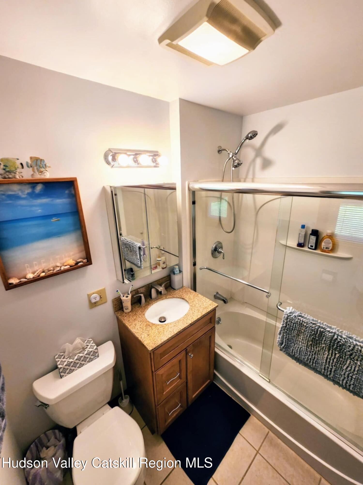 Pittsfield, Massachusetts 01201, United States, 3 Bedrooms Bedrooms, ,3 BathroomsBathrooms,Residential,Active,184325