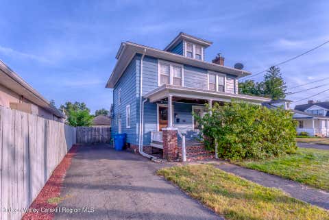 Photo for 408 Albany Avenue