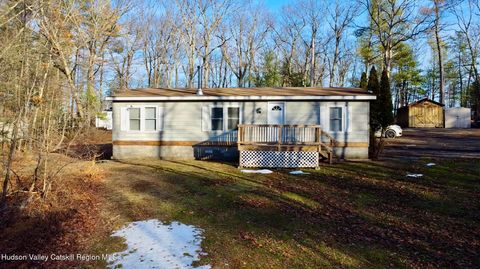 Photo of 30 Spruce Lane, Saugerties, NY 12477 (MLS # 20260266)