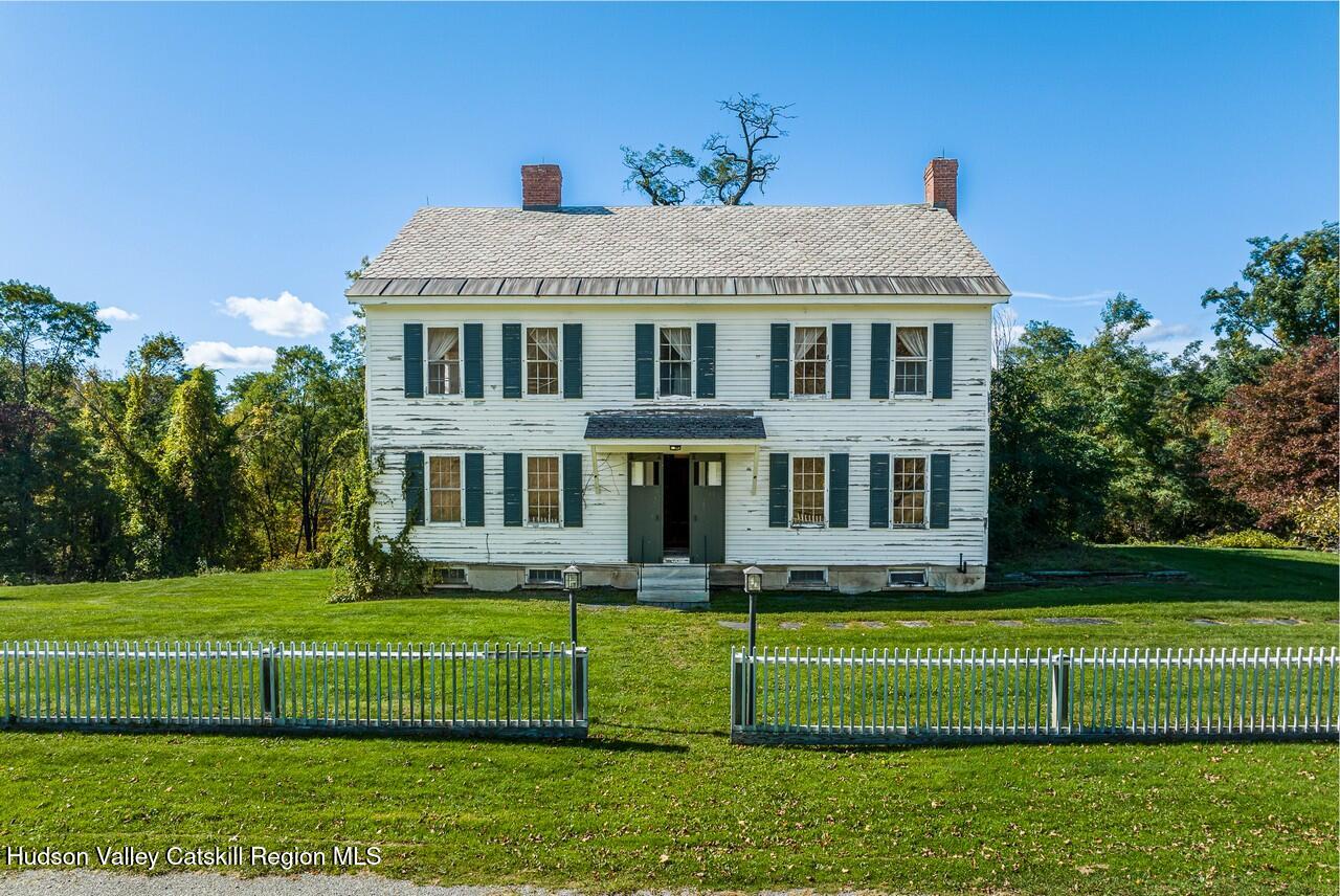Ny-22, Canaan, New York - 9 Bedrooms  
7.5 Bathrooms  
2 Rooms - 