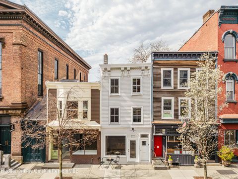 Photo of 323 Warren Street, Hudson, NY 12534 (MLS # 20261908)