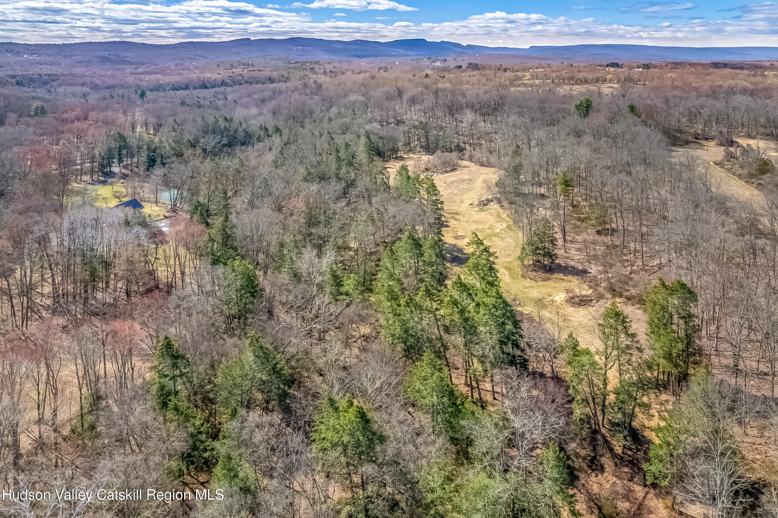 20 S Hickory Hill Lane Street, Cottekill, Ohio image 1