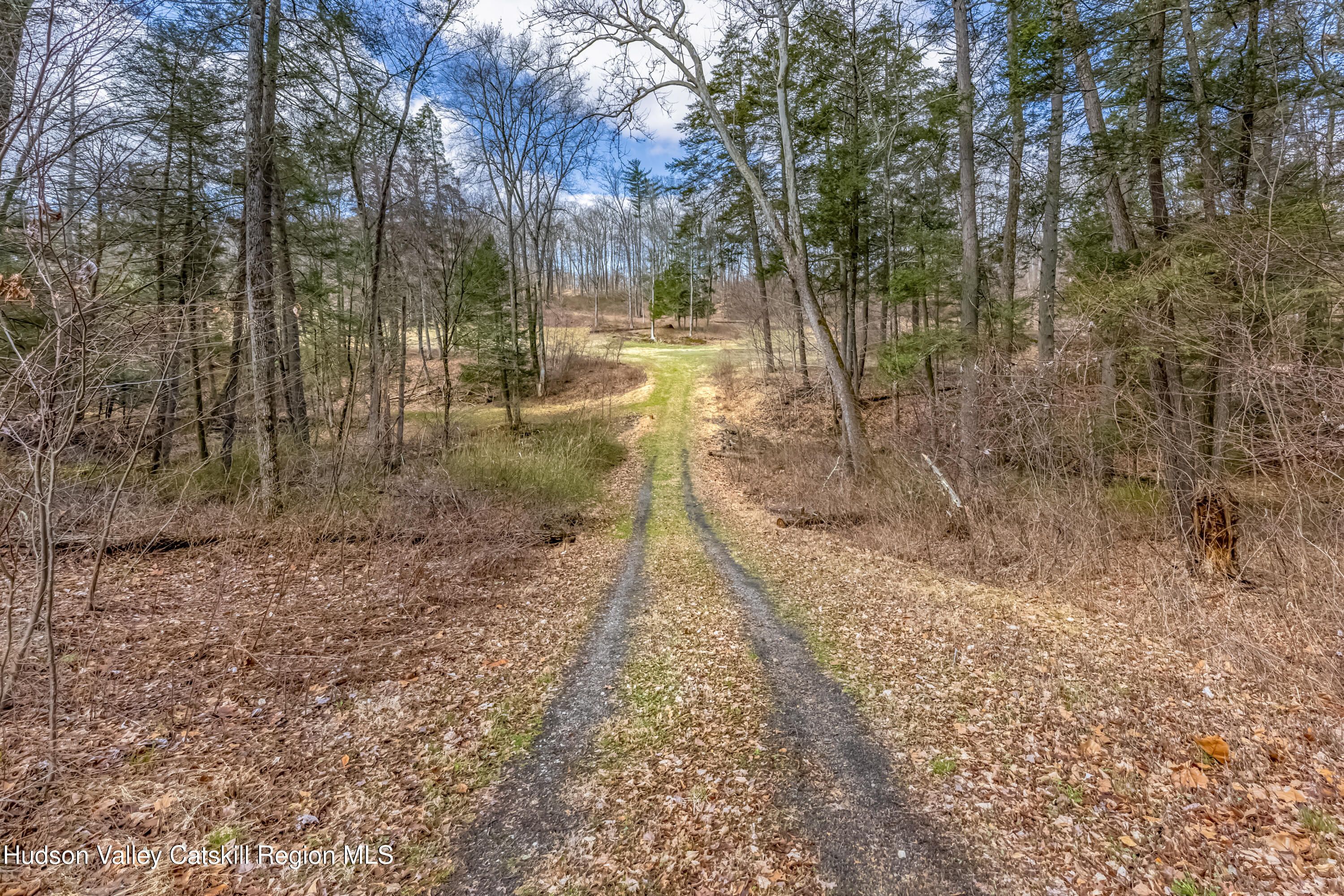 20 S Hickory Hill Lane Street, Cottekill, Ohio image 5