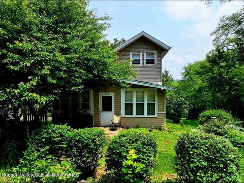 Photo of 918 Ny-144, Hannacroix, NY 12087 (MLS # 20260527)