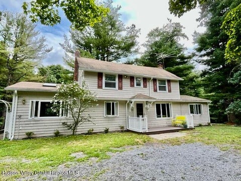 Homes For Rent - 18 Tara Lane<br/> Columbia County, Craryville, NY 12521