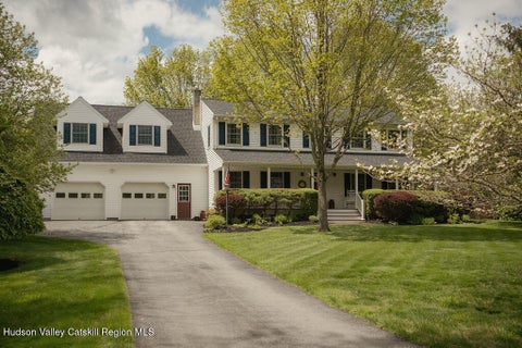 Photo of 4 Echo Valley Road, Red Hook, NY 12571 (MLS # 20262179)