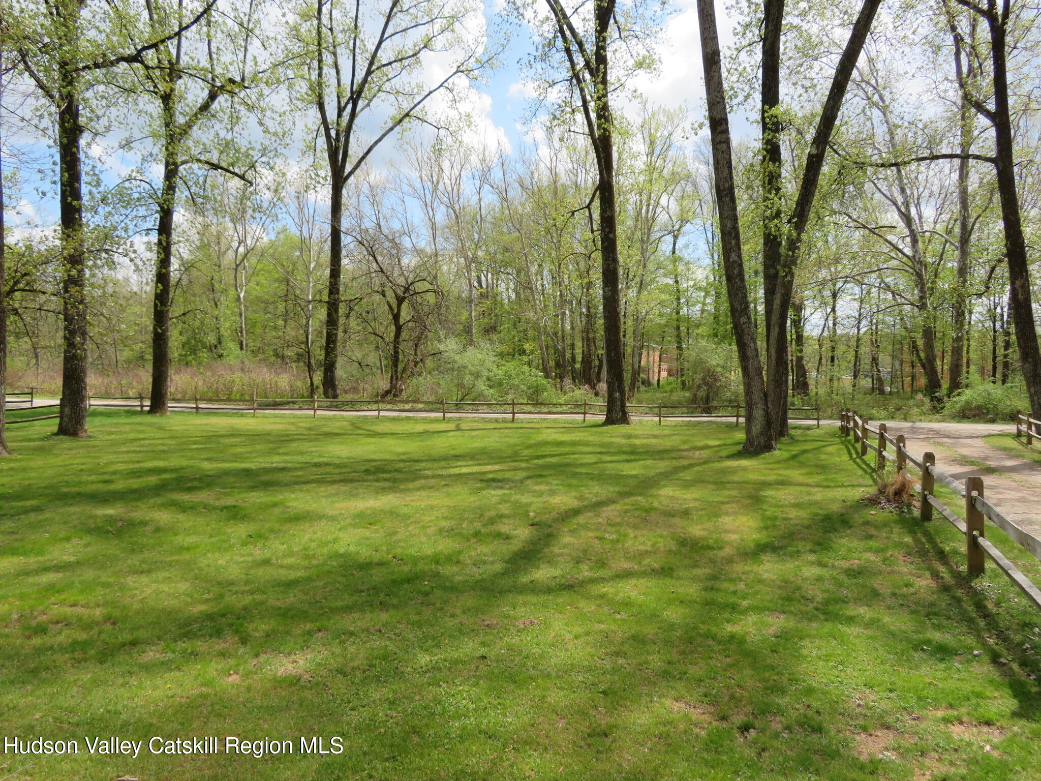 23 Cottonwood Lane, Woodstock, Ohio image 2