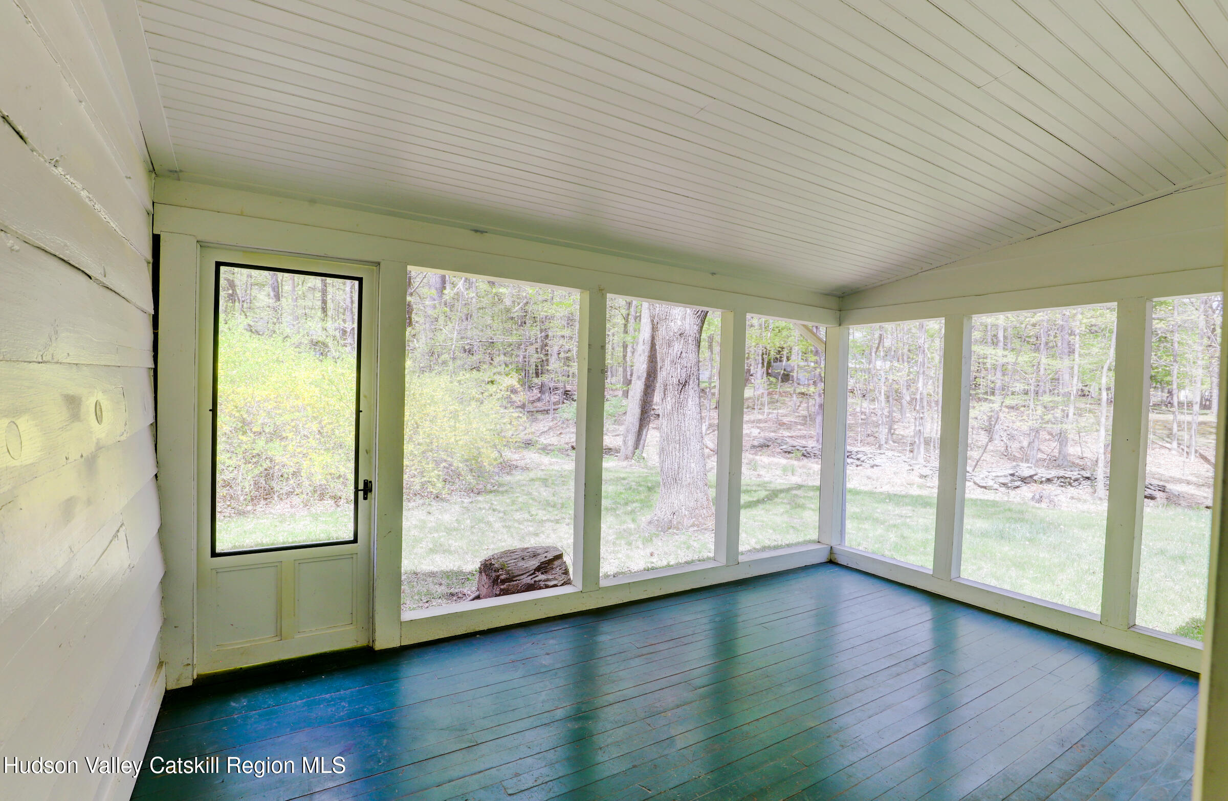 Woodstock, New York 12498, United States, 3 Bedrooms Bedrooms, ,2 BathroomsBathrooms,Residential,Pending,119778