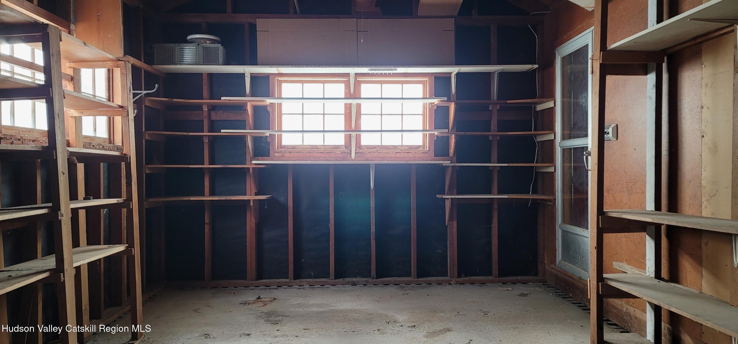 Woodstock, New York 12498, United States, 2 Bedrooms Bedrooms, ,2 BathroomsBathrooms,Residential,Pending,29485