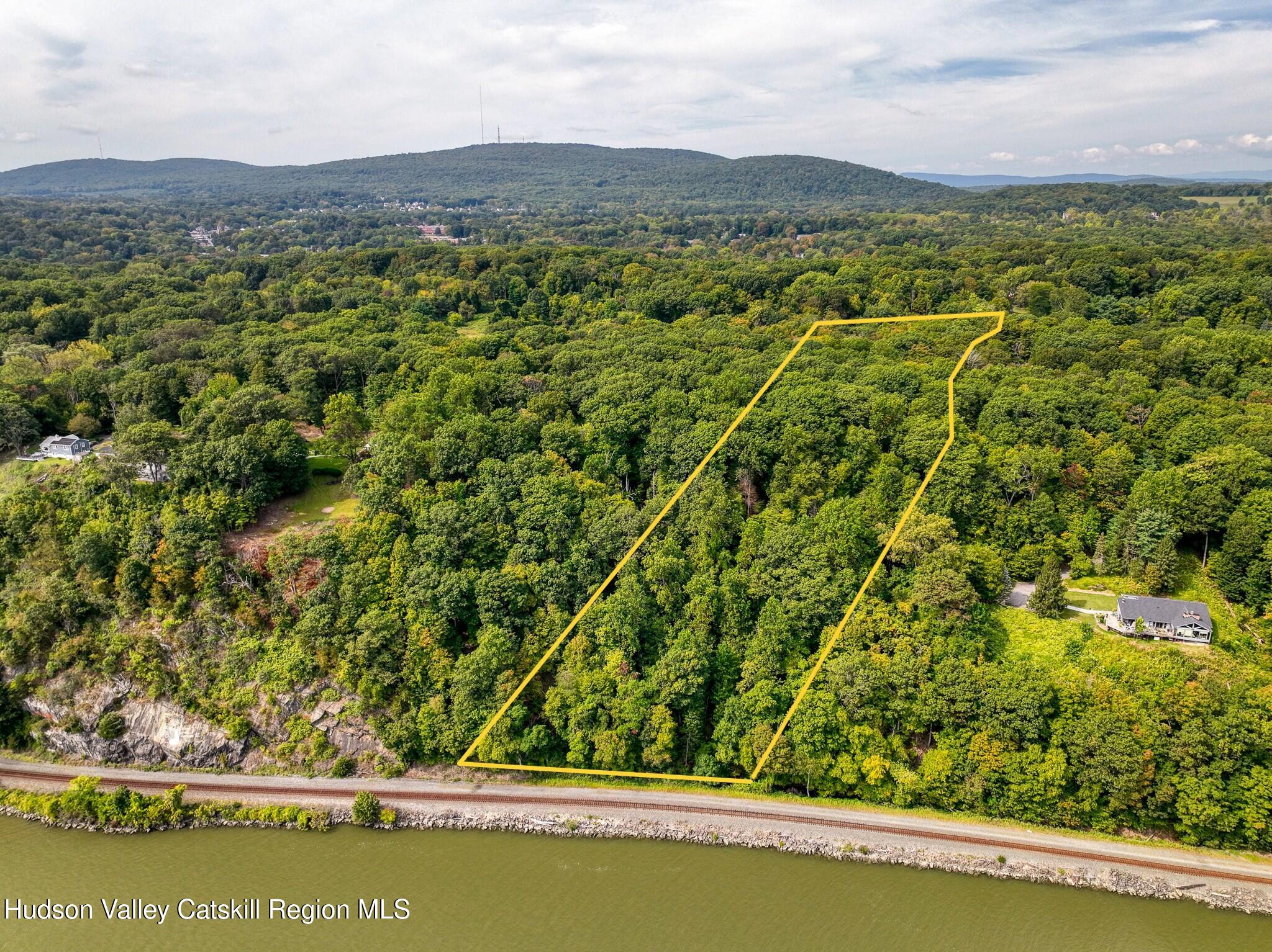 Highland, New York 12528, United States, ,Land,Active,217136