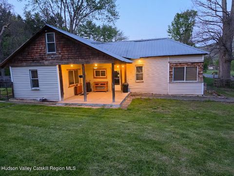 Photo of 1 Jackson Drive, Ellenville, NY 12428 (MLS # 20262205)