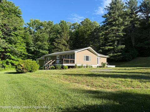 Homes For Rent - 463 Doodletown Road<br/> Ancram, NY 12502