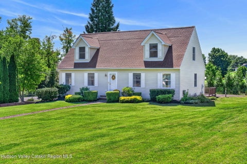 Photo of 3 Josephs Drive, Saugerties, NY 12477 (MLS # 20265295)